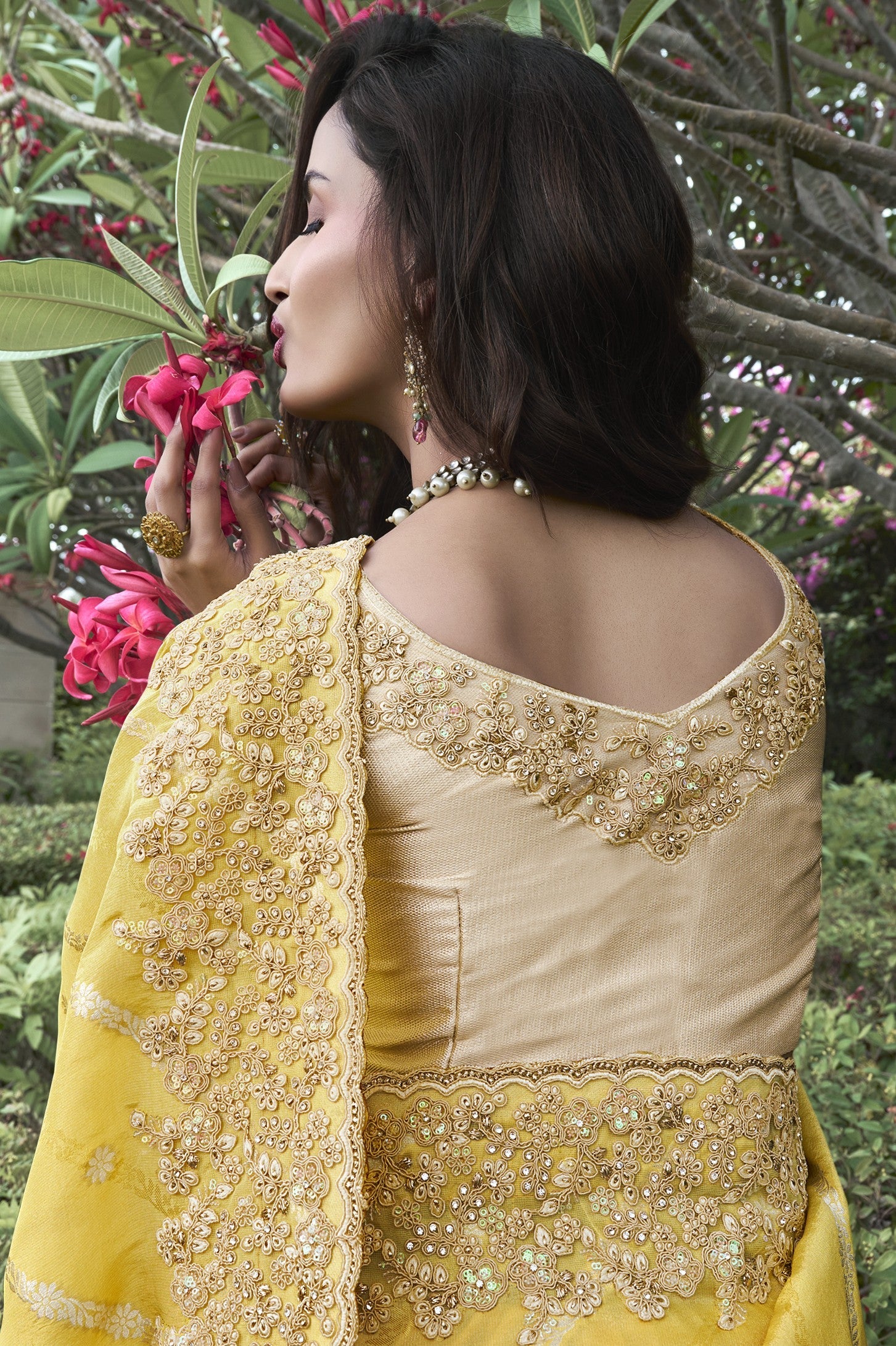 Golden Glimmer Tissue Silk Saree
