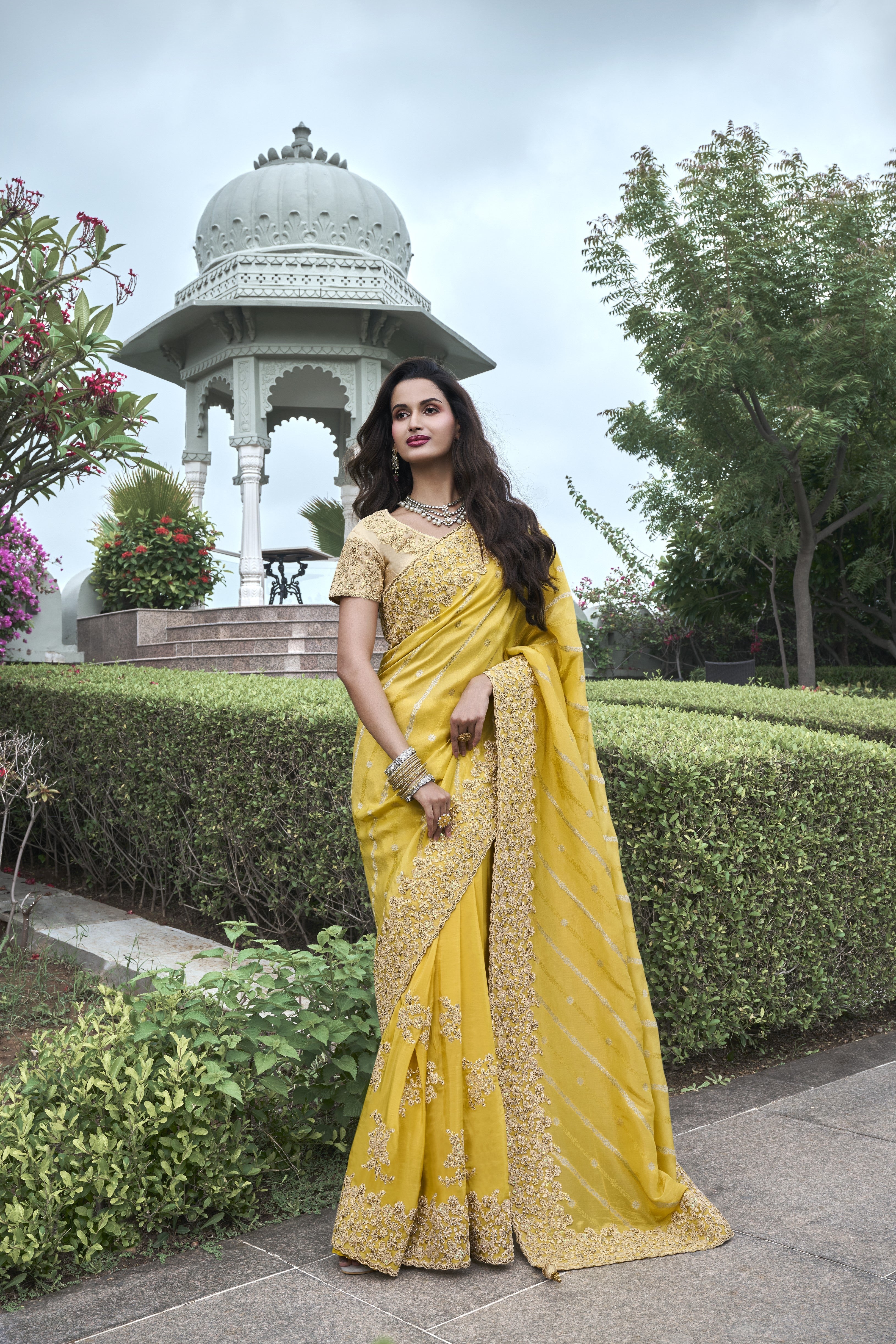 Golden Glimmer Tissue Silk Saree