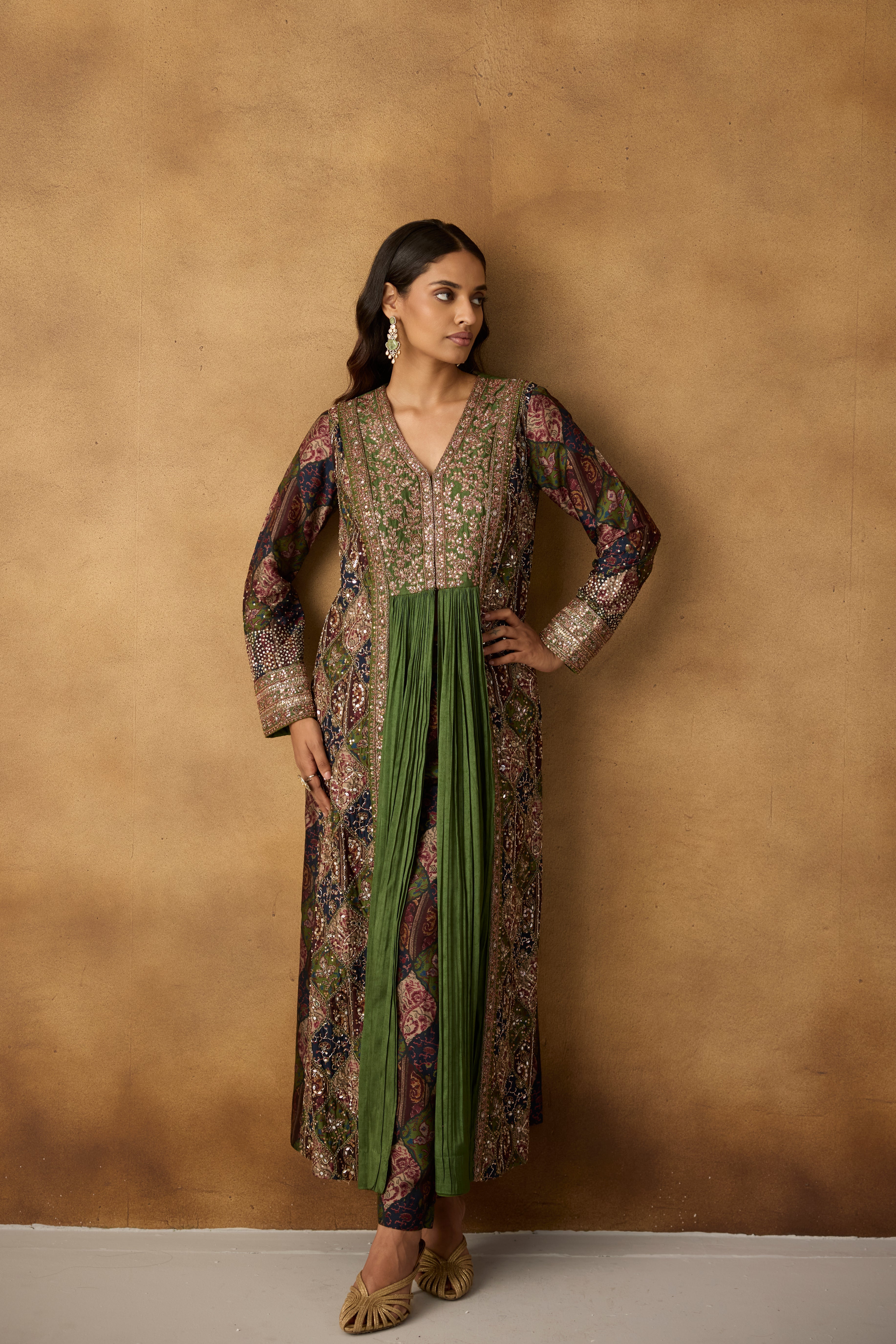 Forest Green Embellished Chanderi Silk Kurta Set