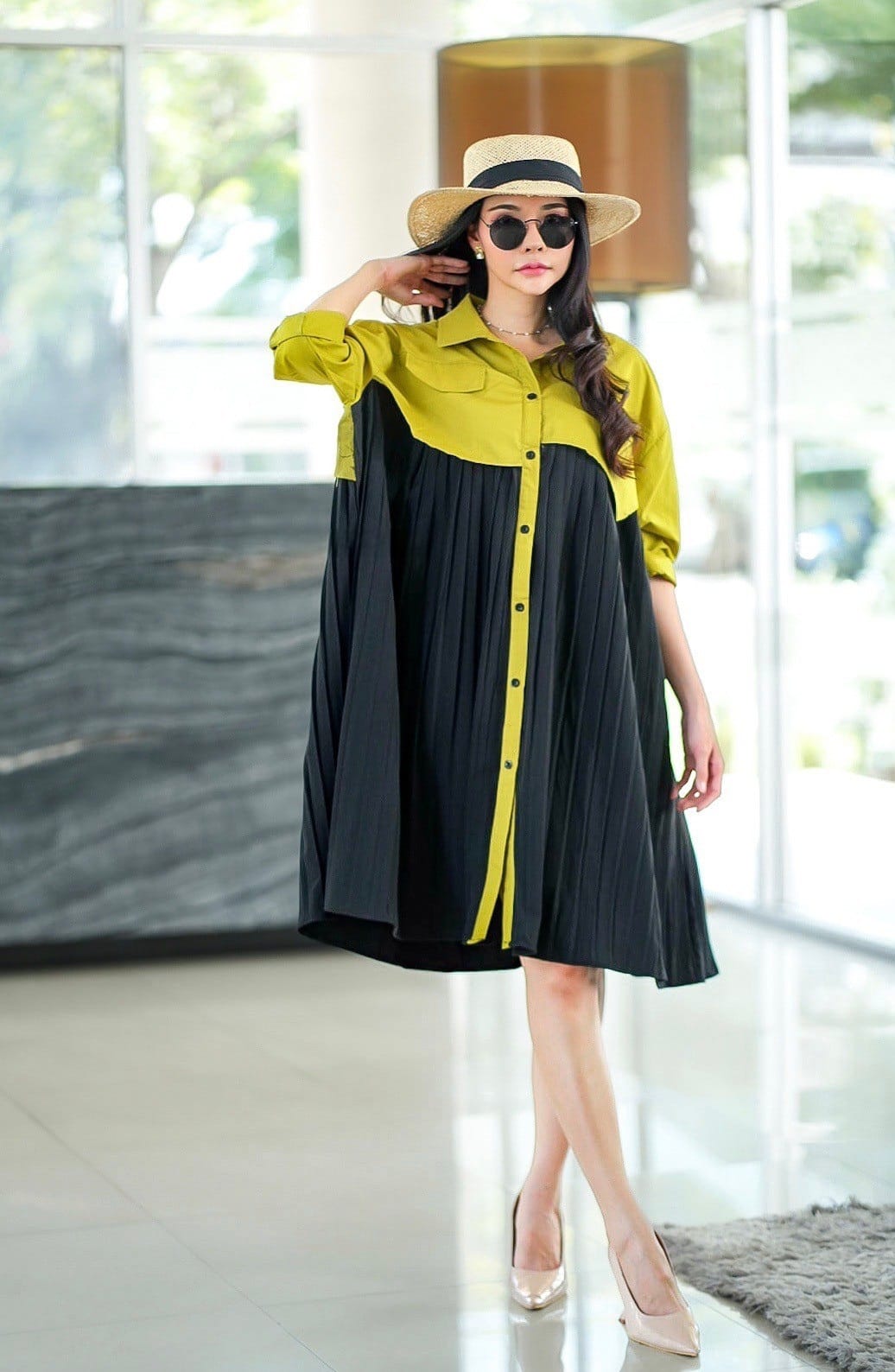 Pear Green & Black Fabric Blocking Tunic Dress