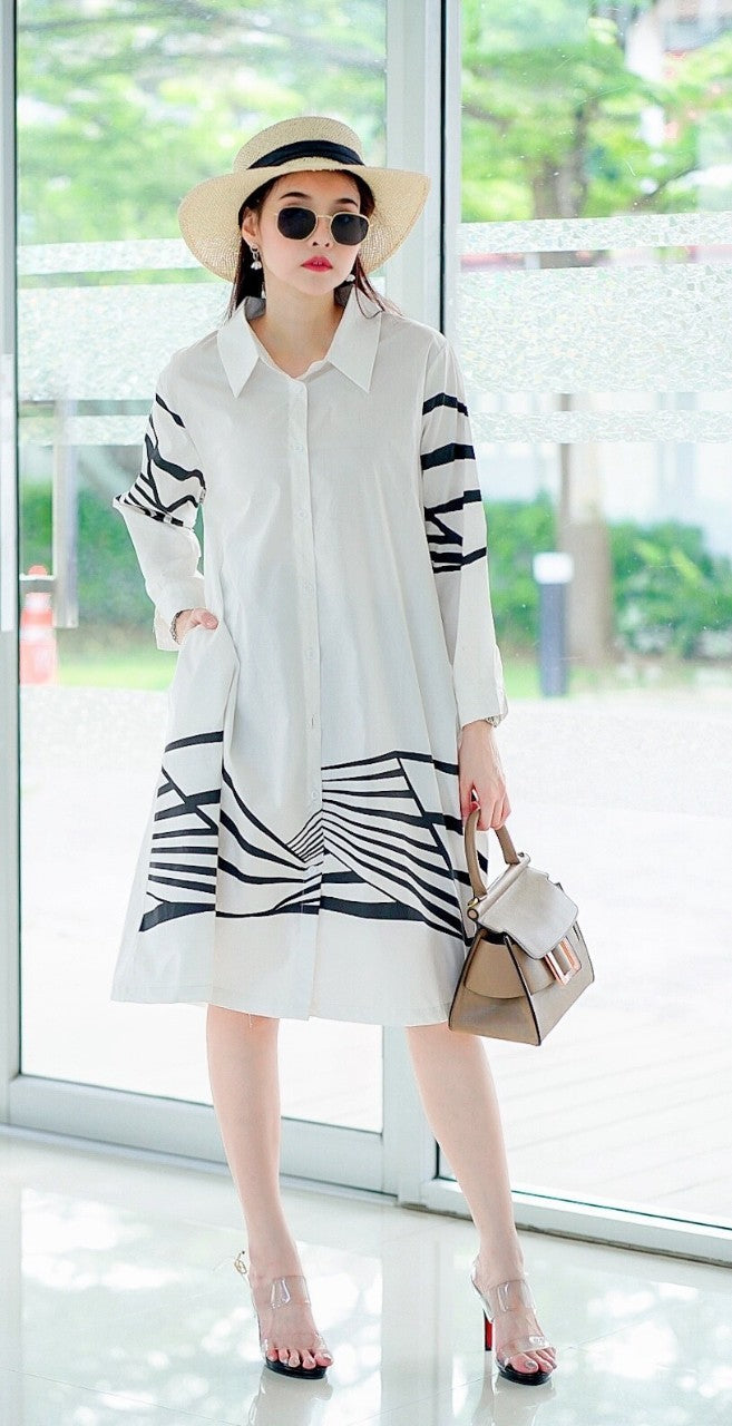 White Geometric Lines Print Tunic Dress