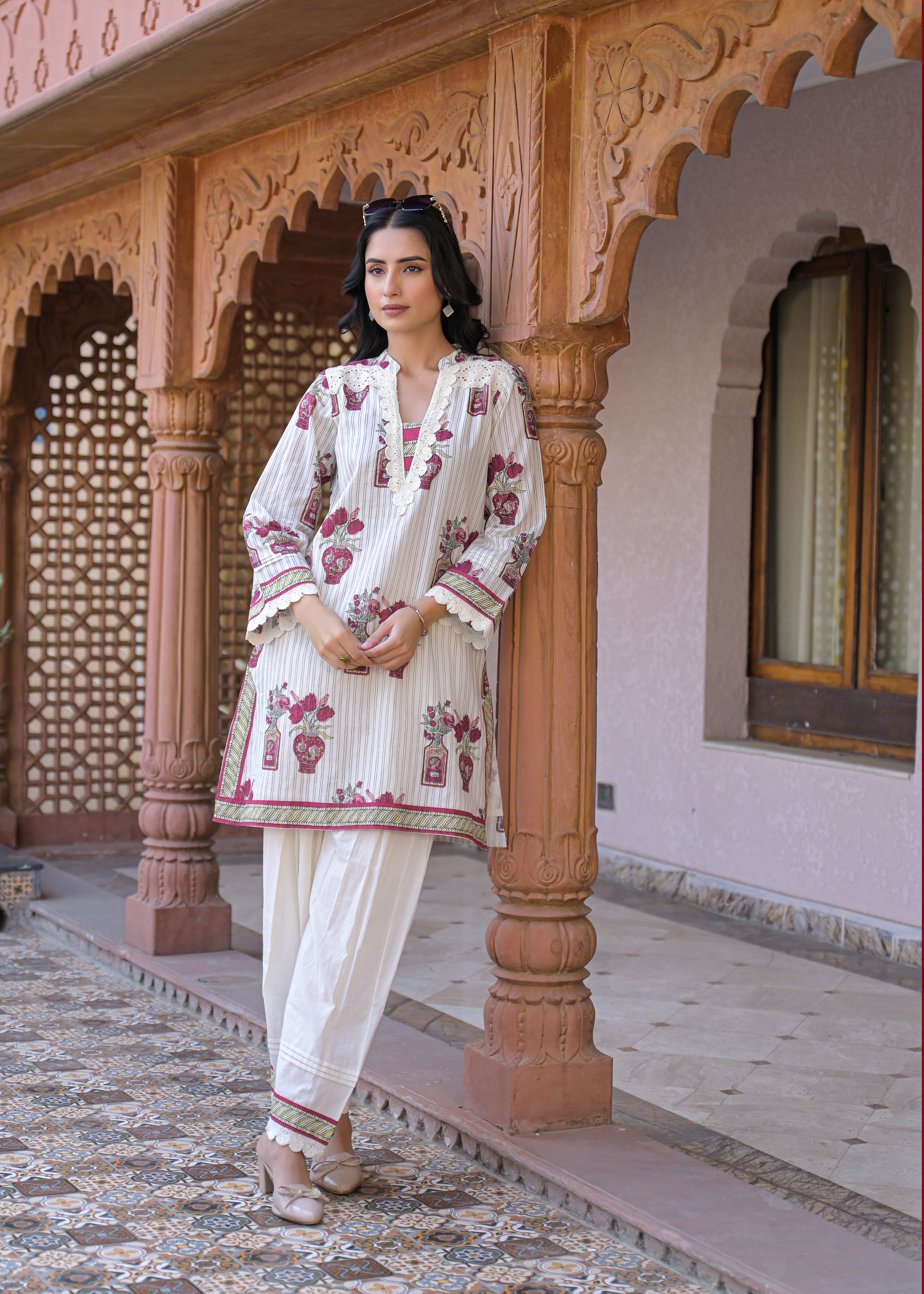 Chalk White Printed Cotton Kurta Set