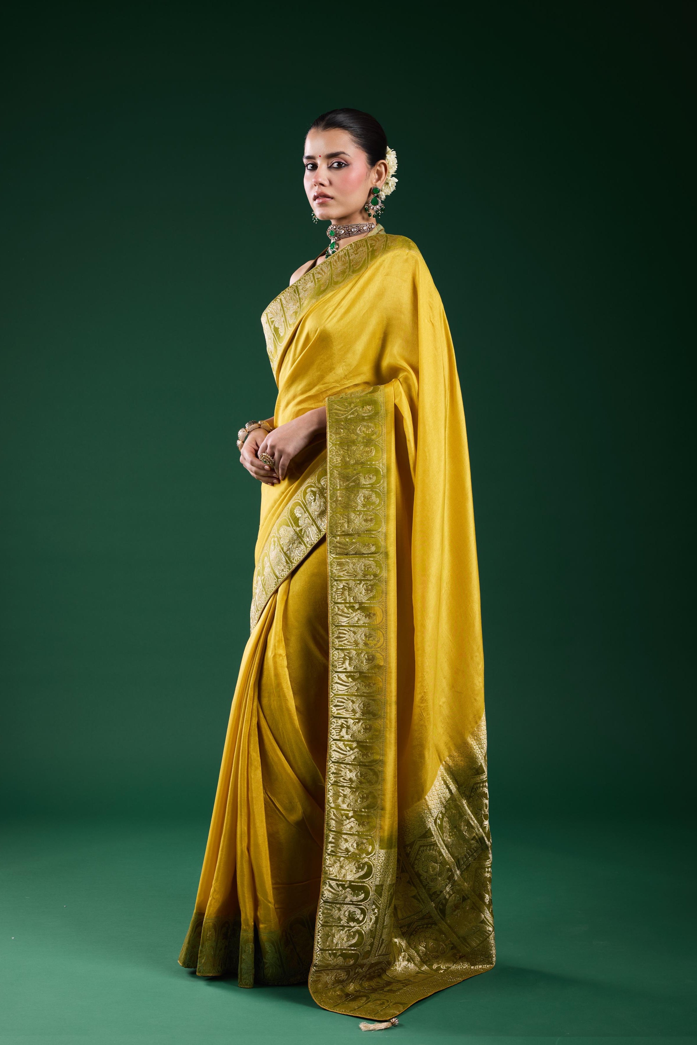 Golden Olive Dola Silk Saree