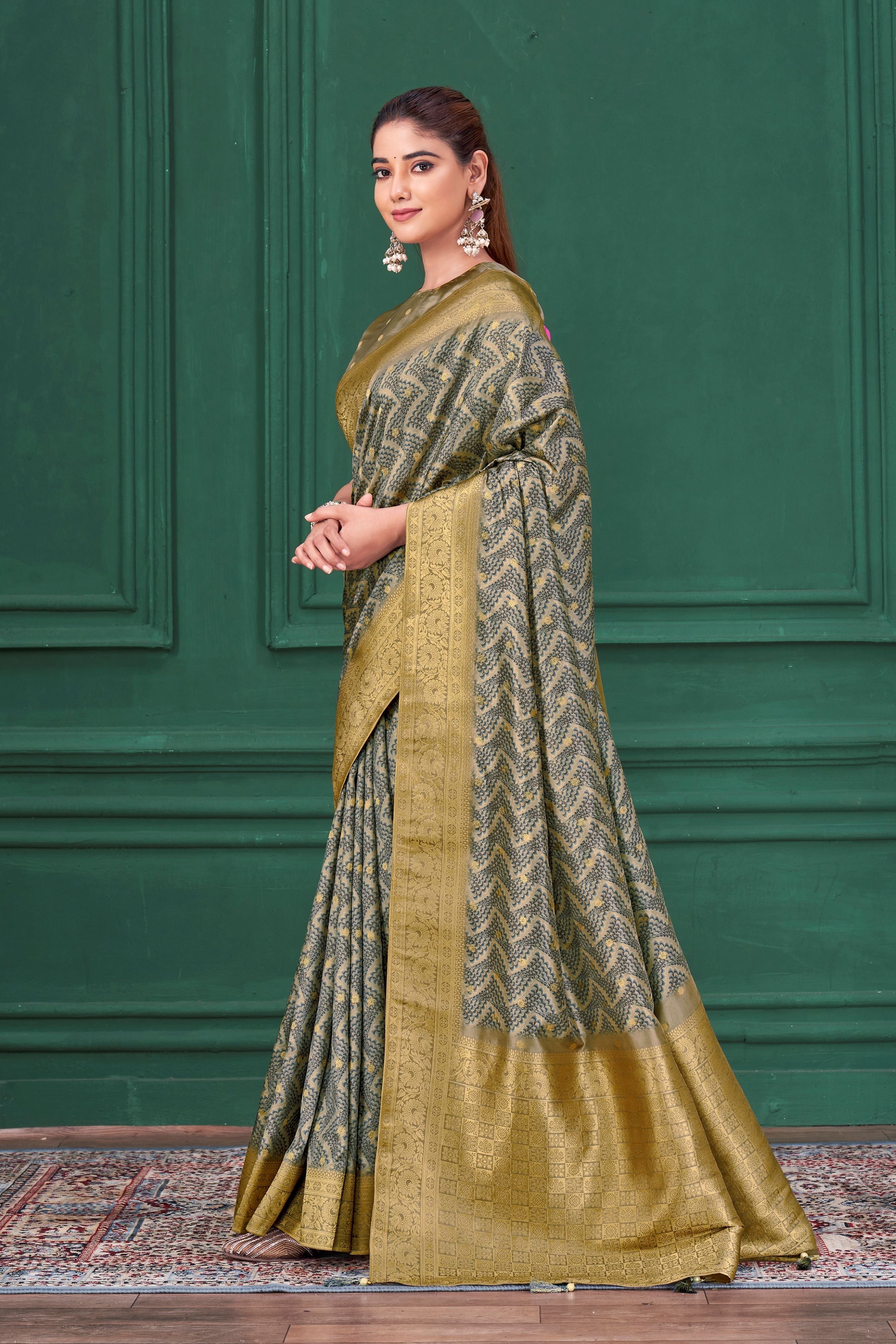 Pastel Grey Digital Printed Tussar Silk Saree