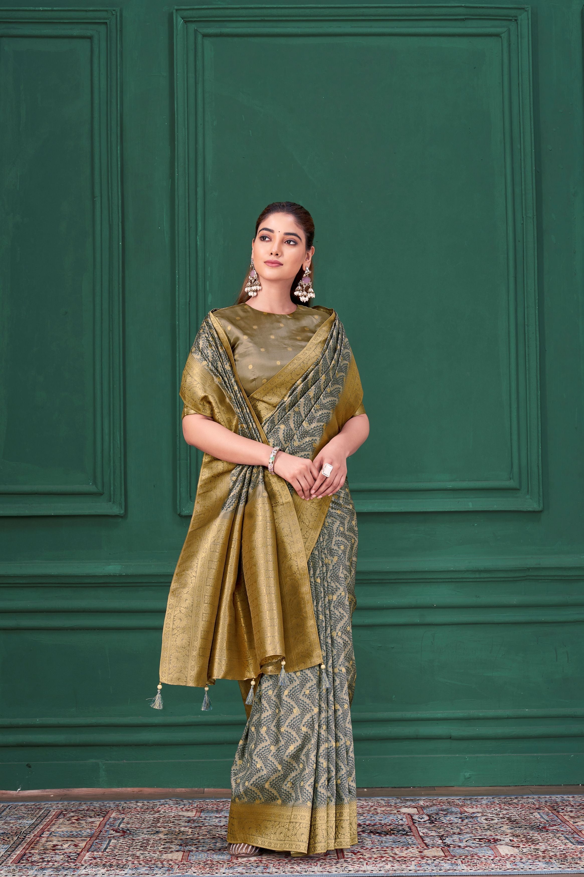 Pastel Grey Digital Printed Tussar Silk Saree