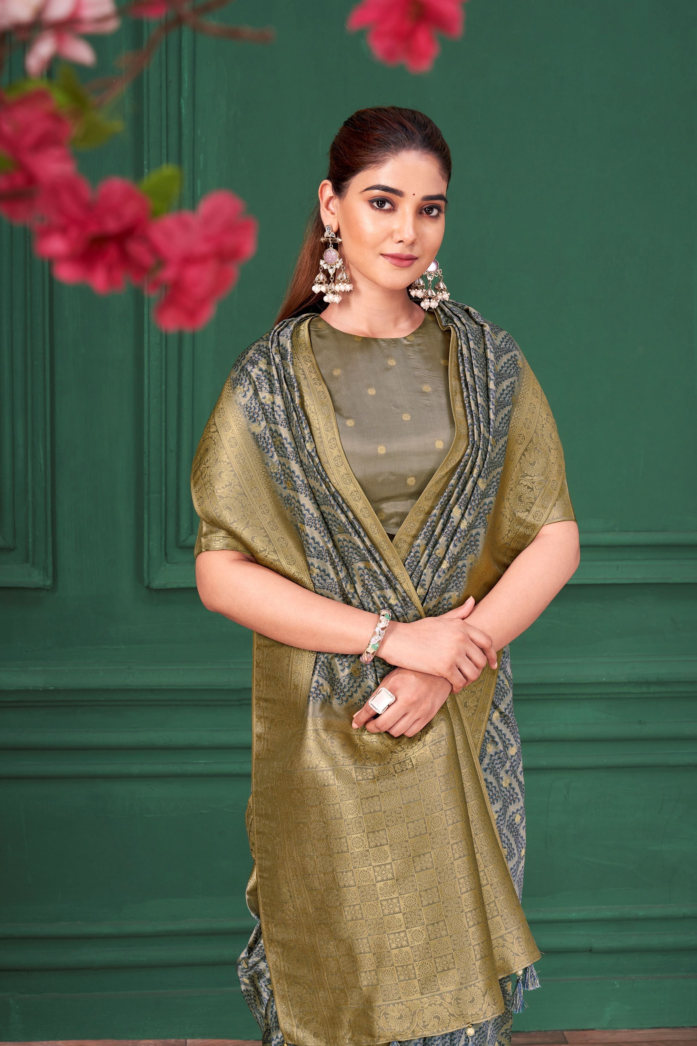 Pastel Grey Digital Printed Tussar Silk Saree