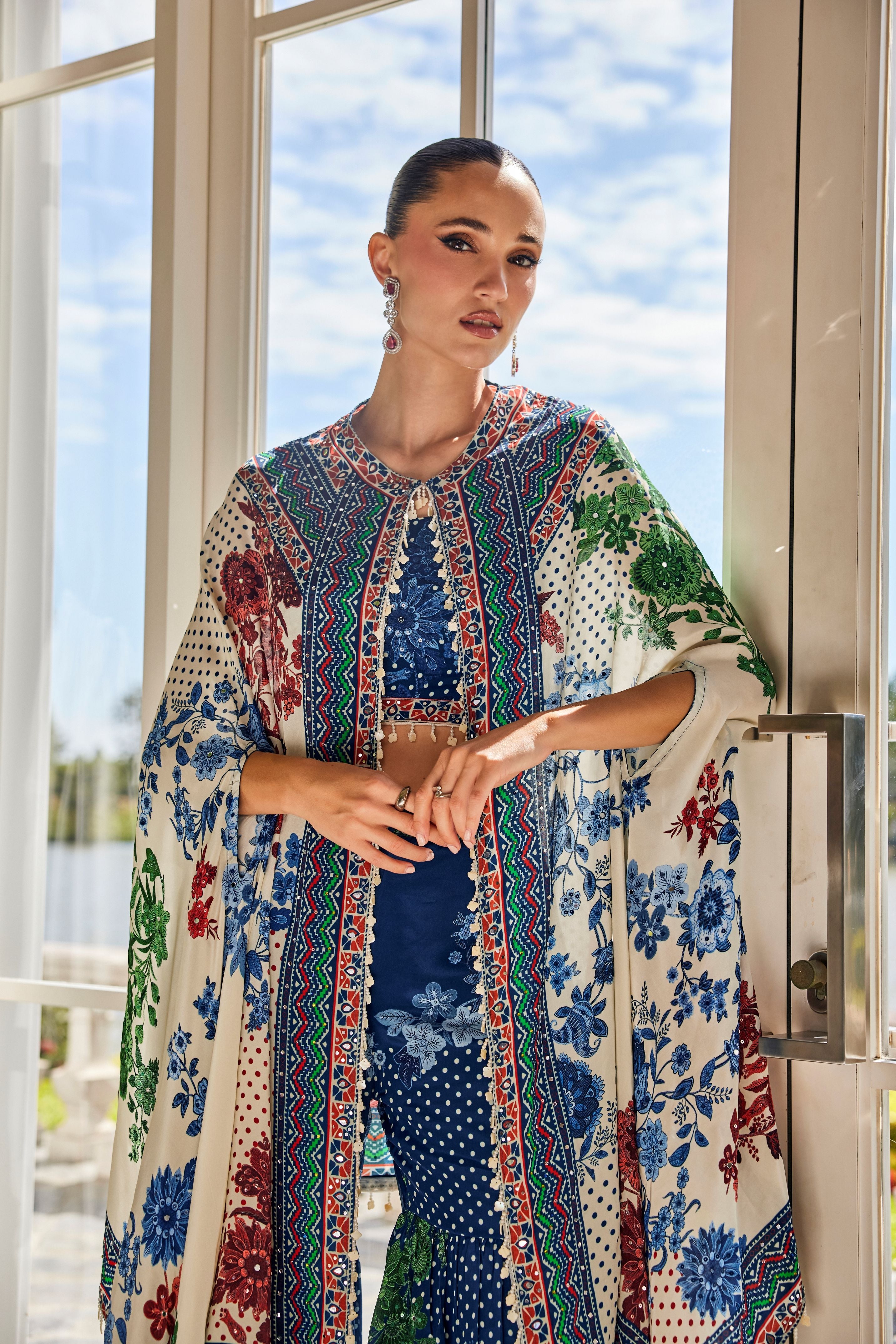 Neel Noor Embellished Muslin Silk Cape Set