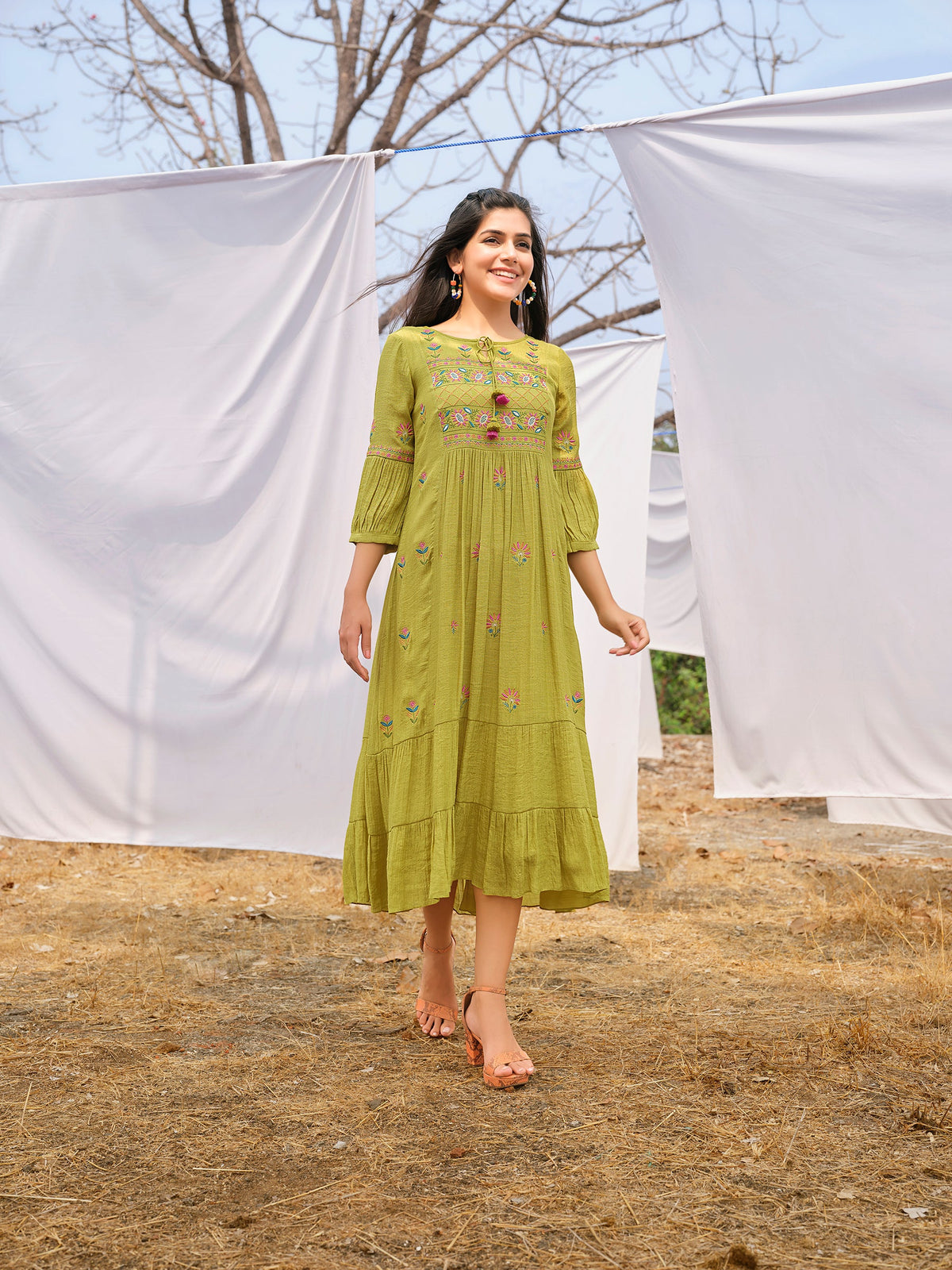 light olive green dress Embroidered Viscose Silk Size:12Y