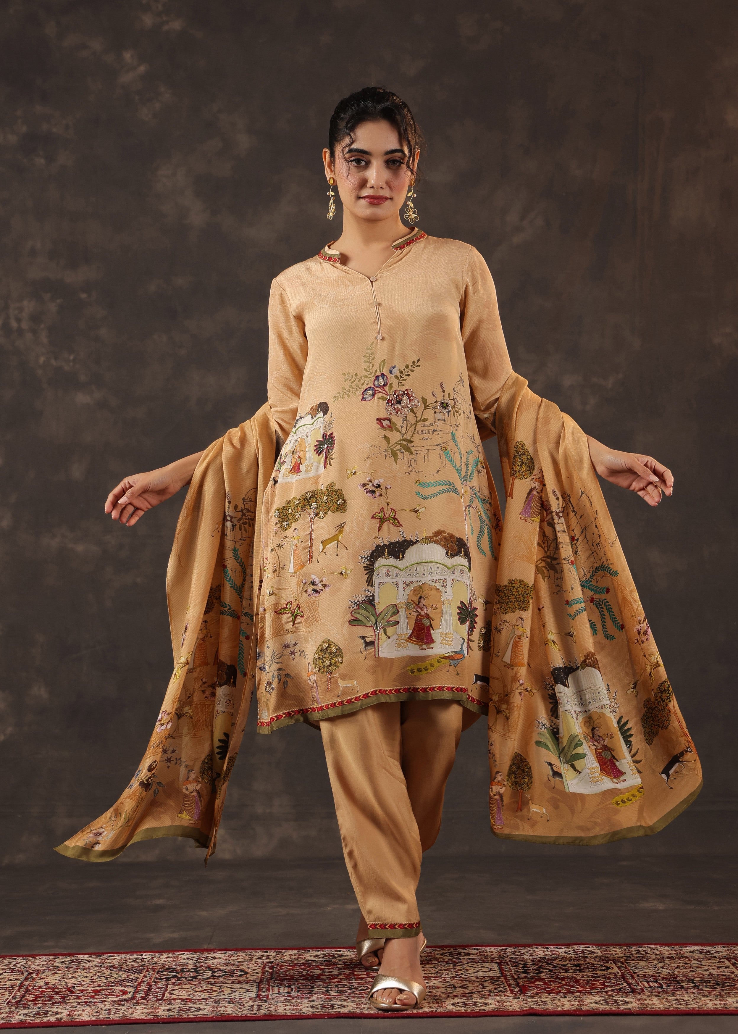 Creamy Oat Printed Crepe Silk Pant Set