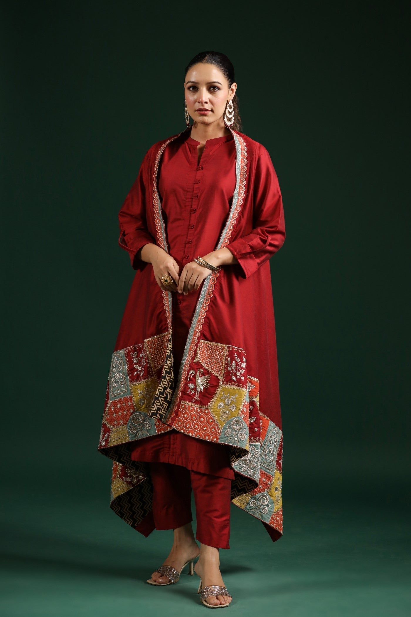 Marron Ethnical Embroidered Dola Silk Cape Set