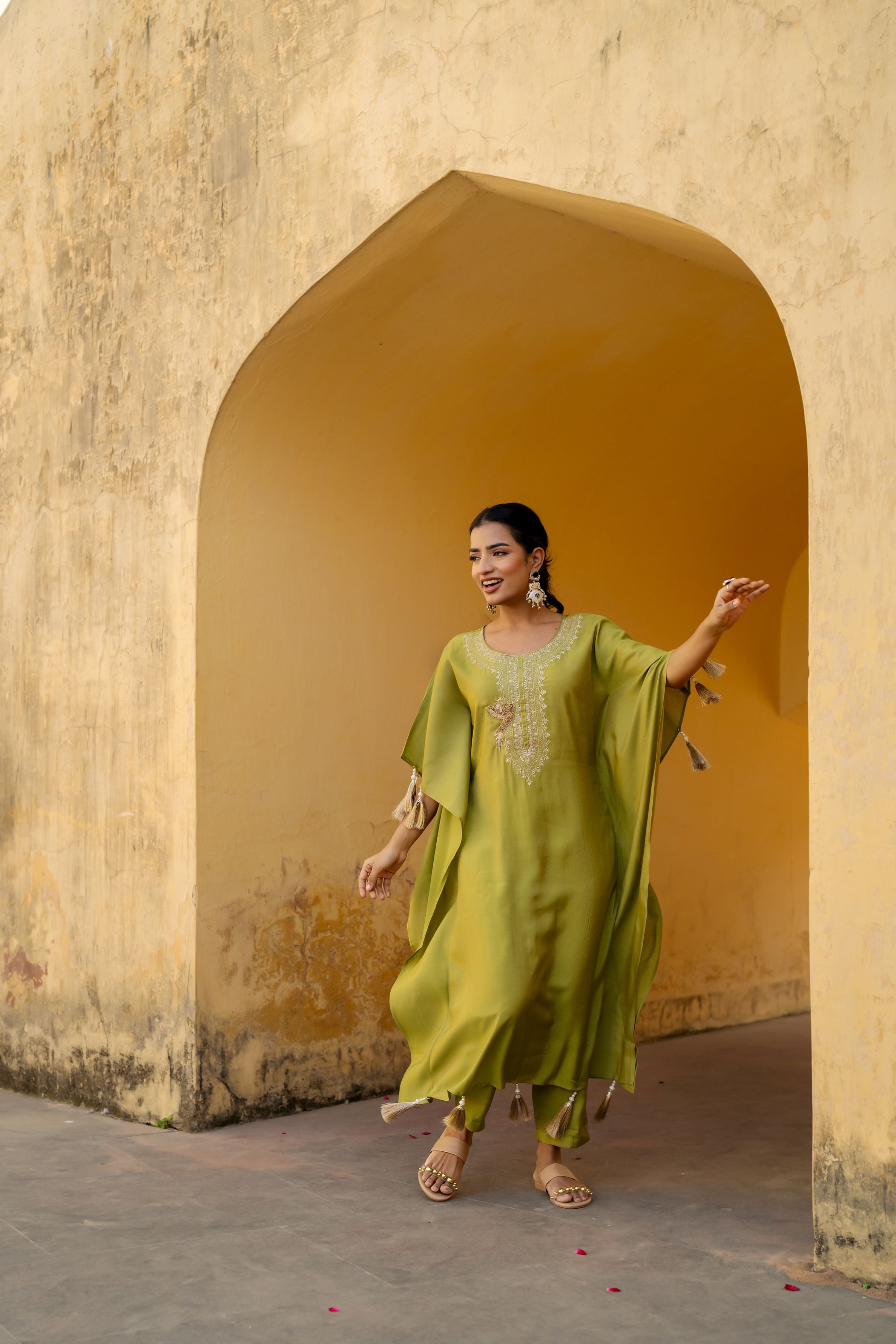 Green Embellished Premium Silk Kaftan Set