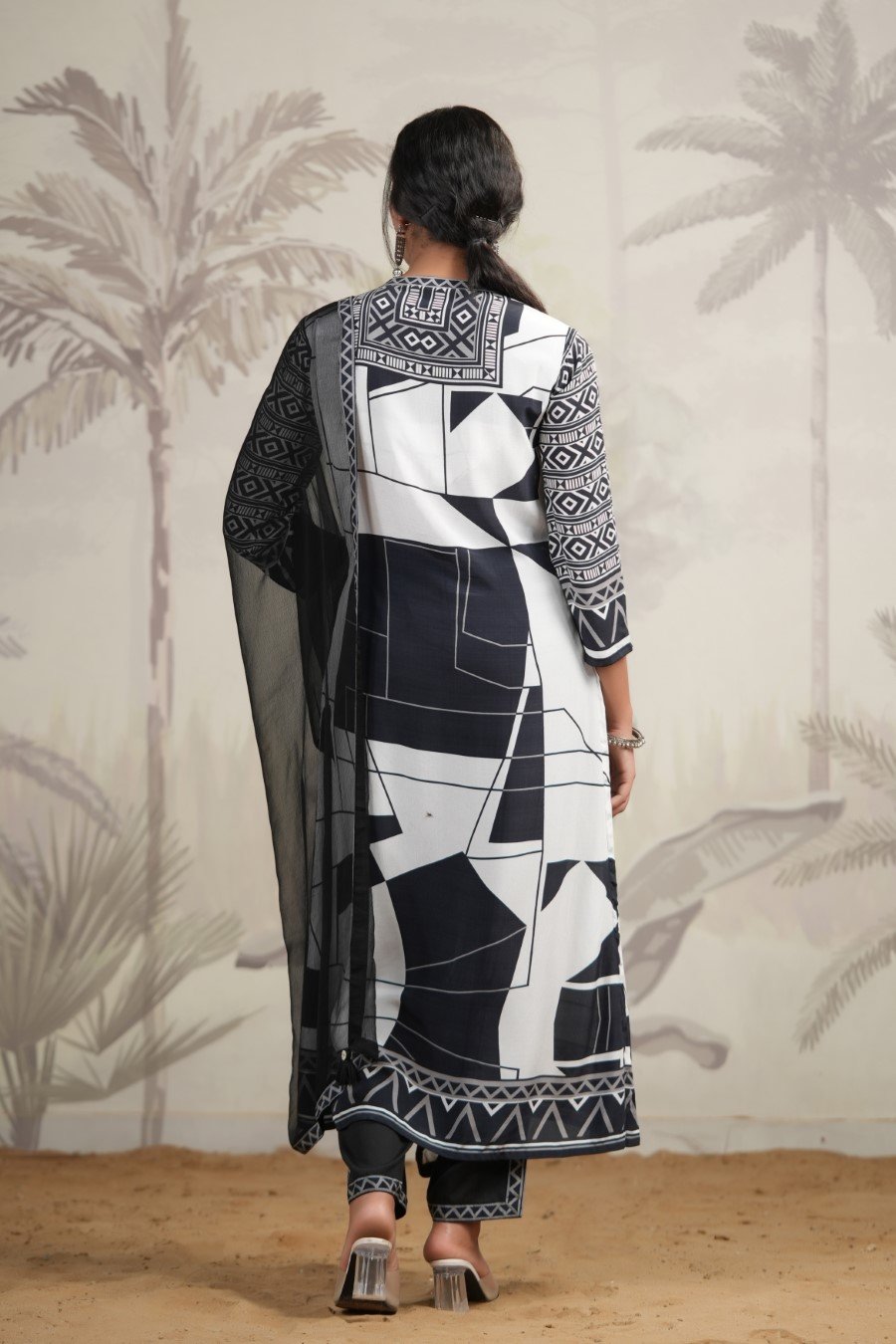 White Abstract Printed Moorish Crepe Kurta Set