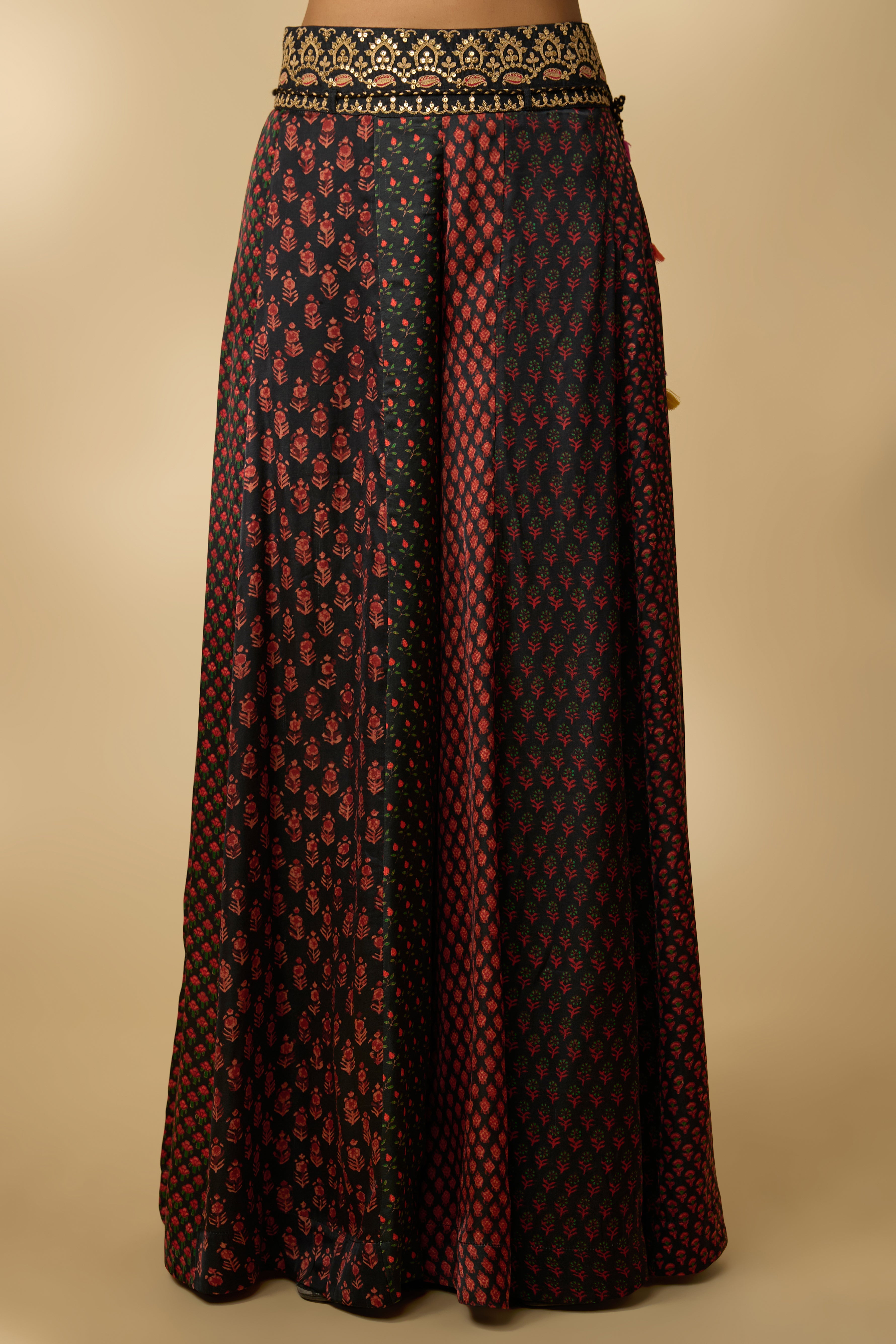 Hot Black Printed Slub Cotton Silk Tunic Co-Ord Set