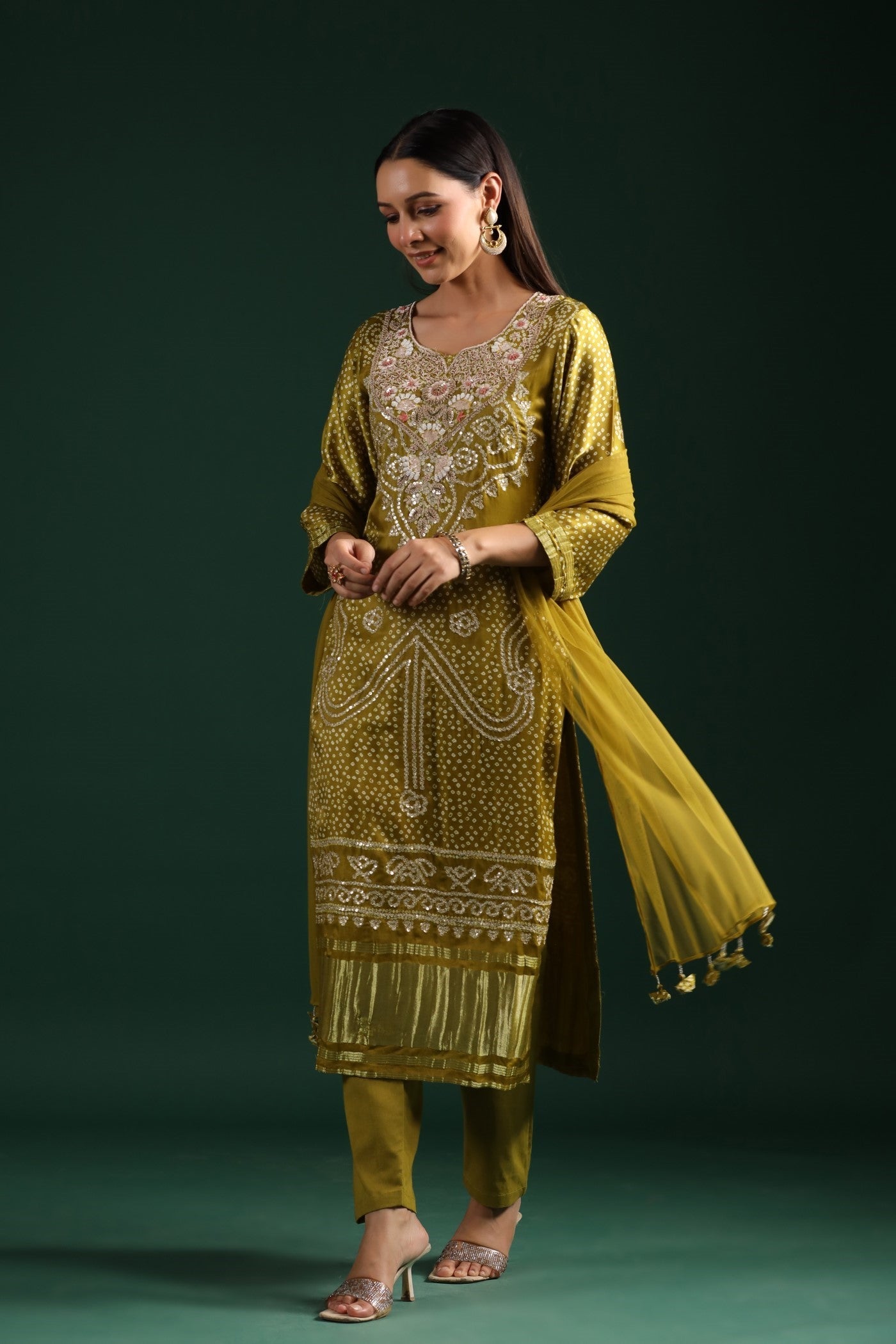 Festive Green Bandhani Embroidered Kurta Set