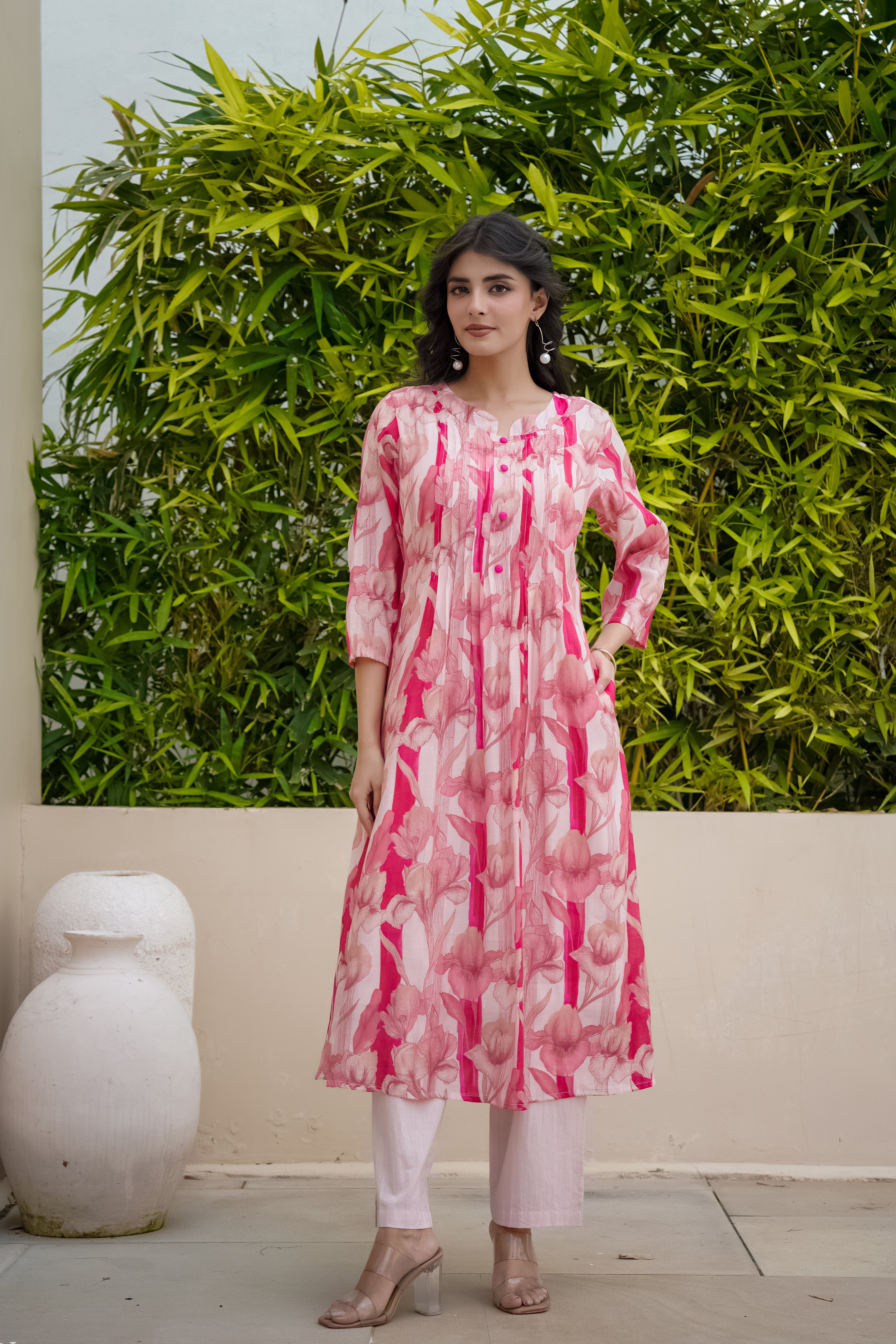 Rose Flora Printed Mul Chanderi Silk Kurta Set