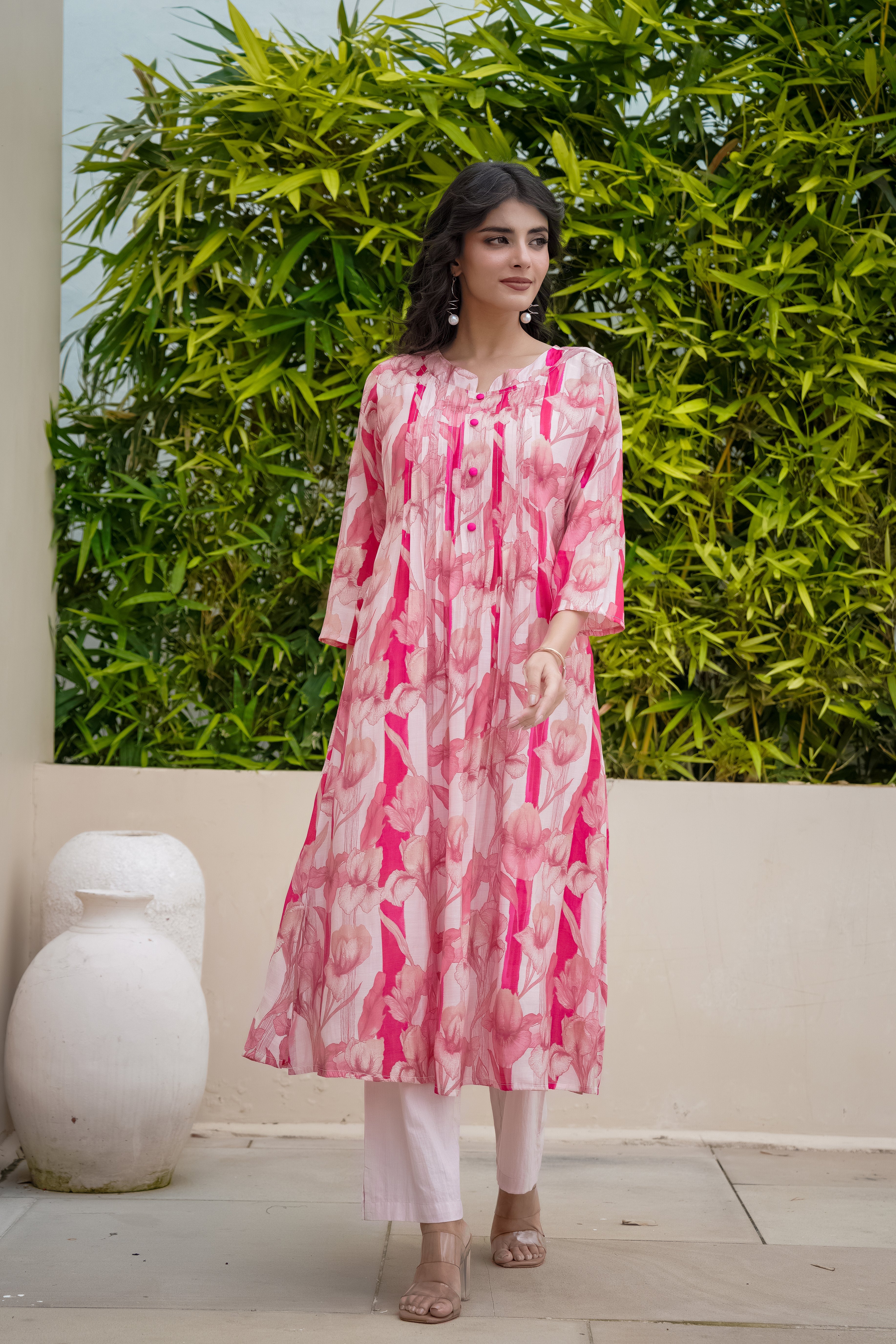 Rose Flora Printed Mul Chanderi Silk Kurta Set