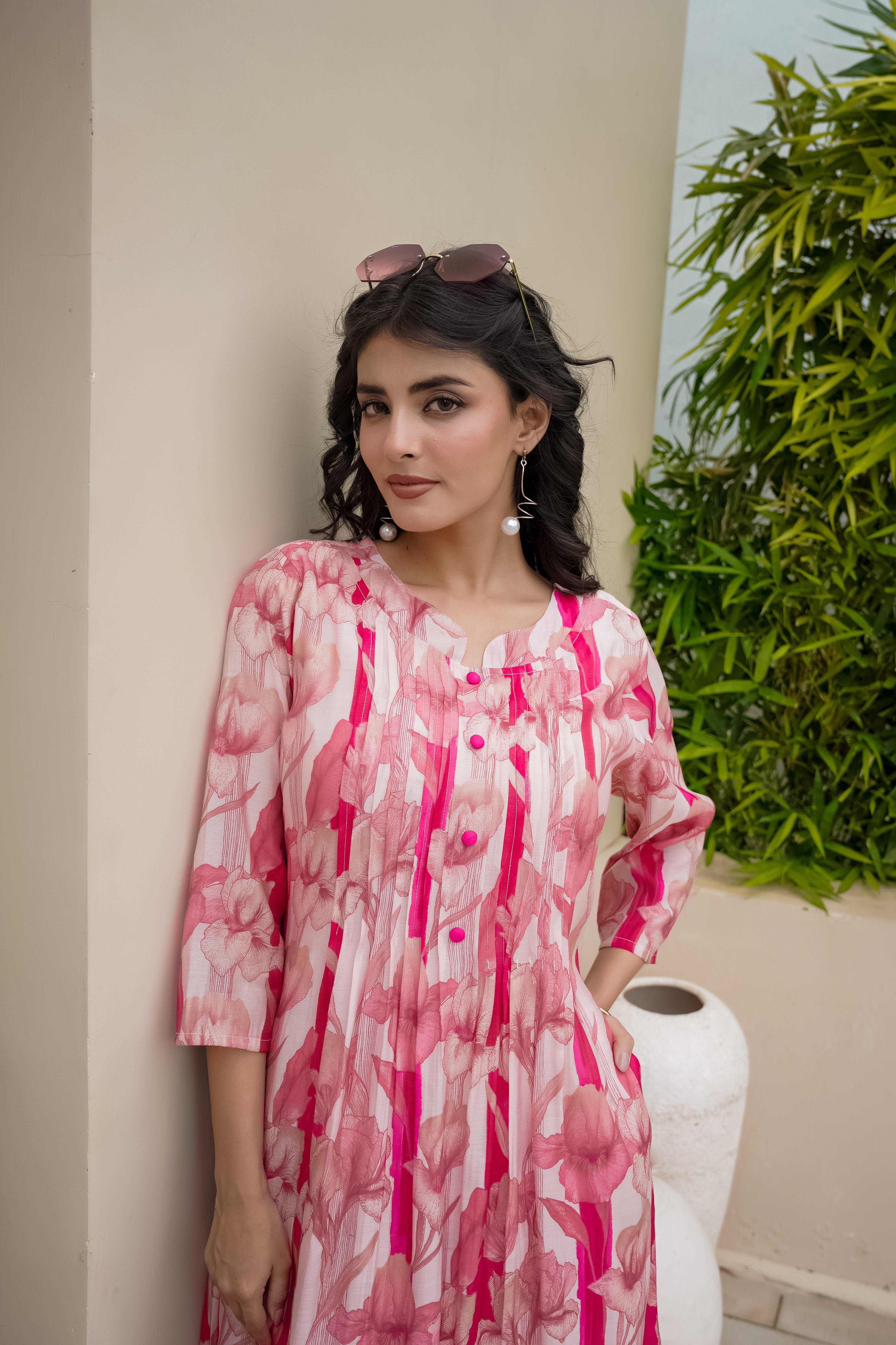 Rose Flora Printed Mul Chanderi Silk Kurta Set