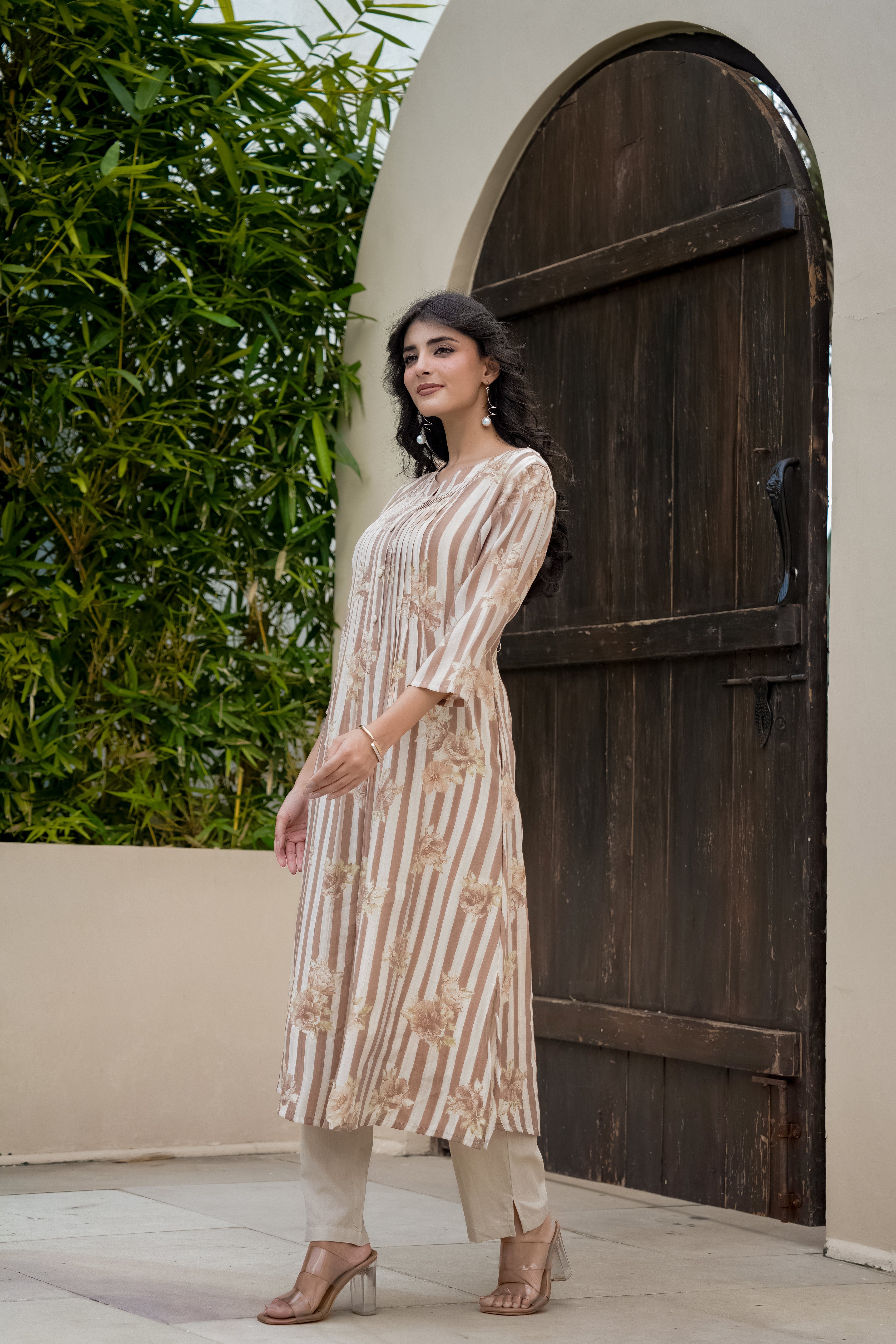 Beige Flora Printed Mul Chanderi Silk Kurta Set