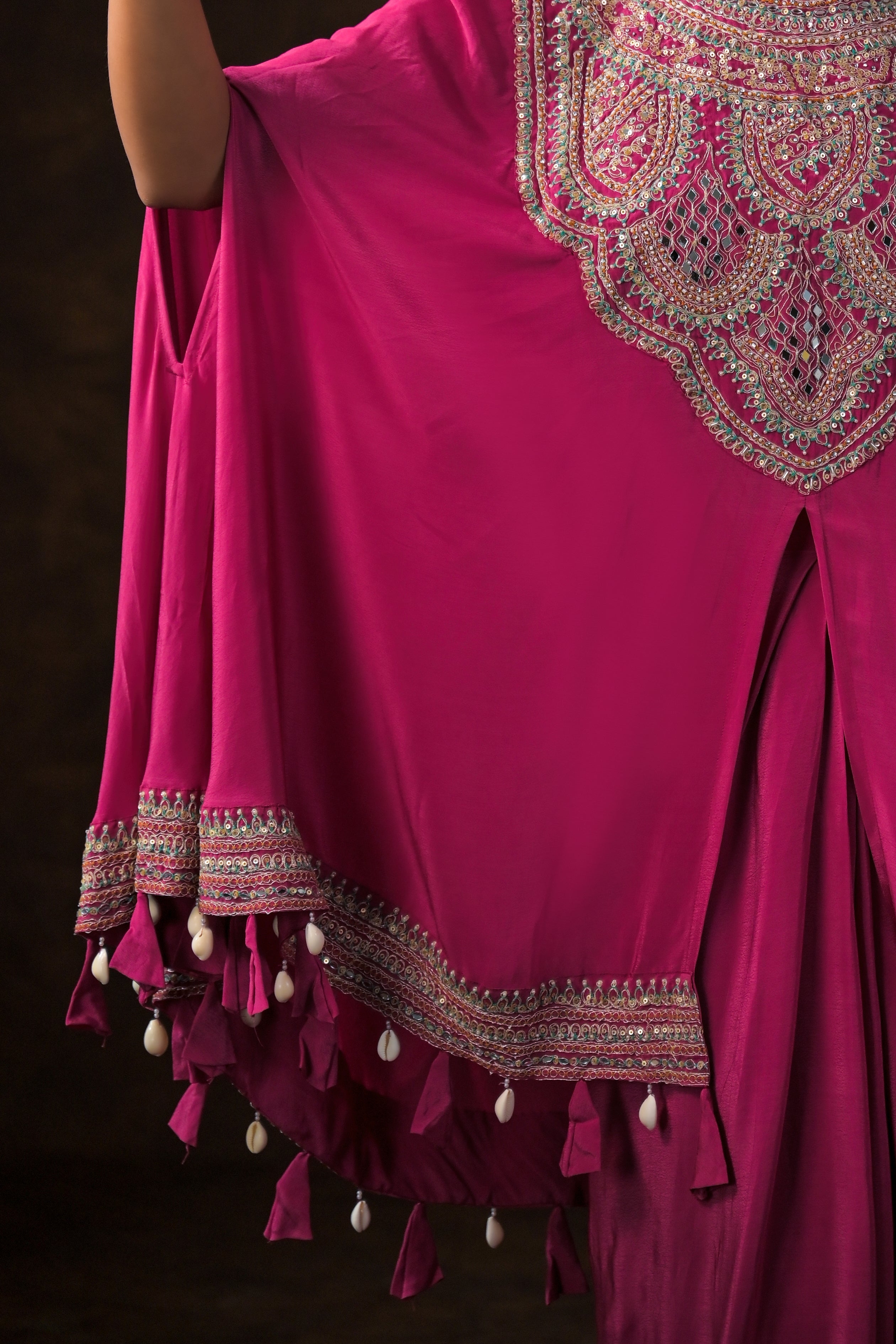 Queen Pink Embellished Premium Silk Kaftan Set