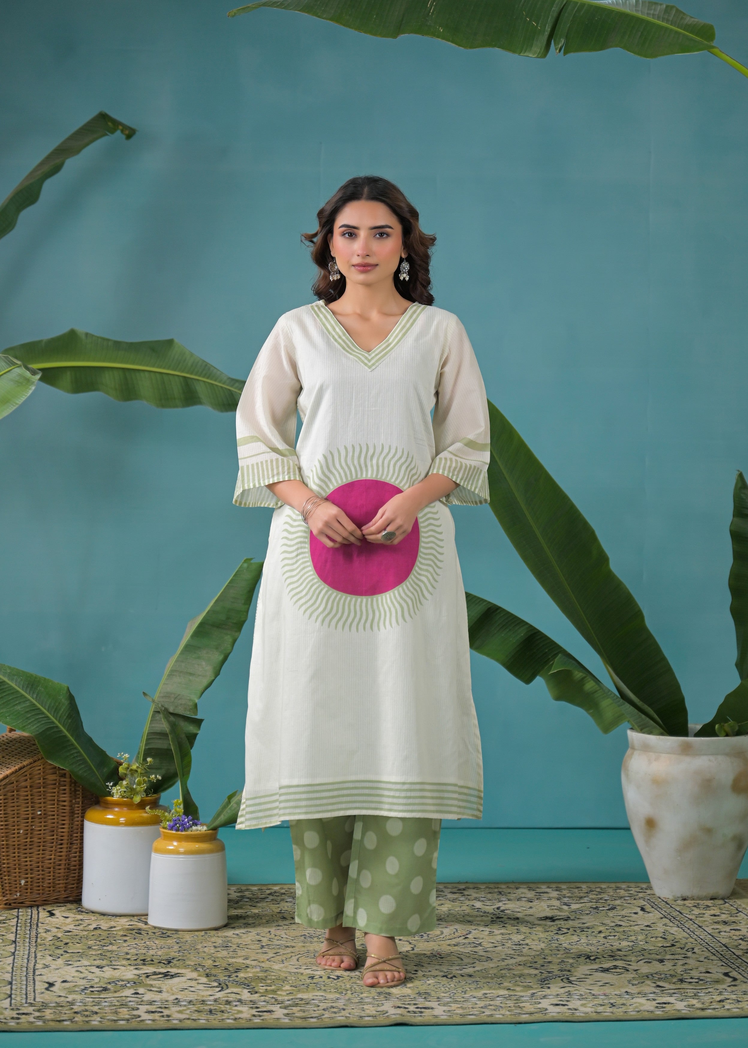 Magenta Sunburst Printed Mul Cotton Kurta Set