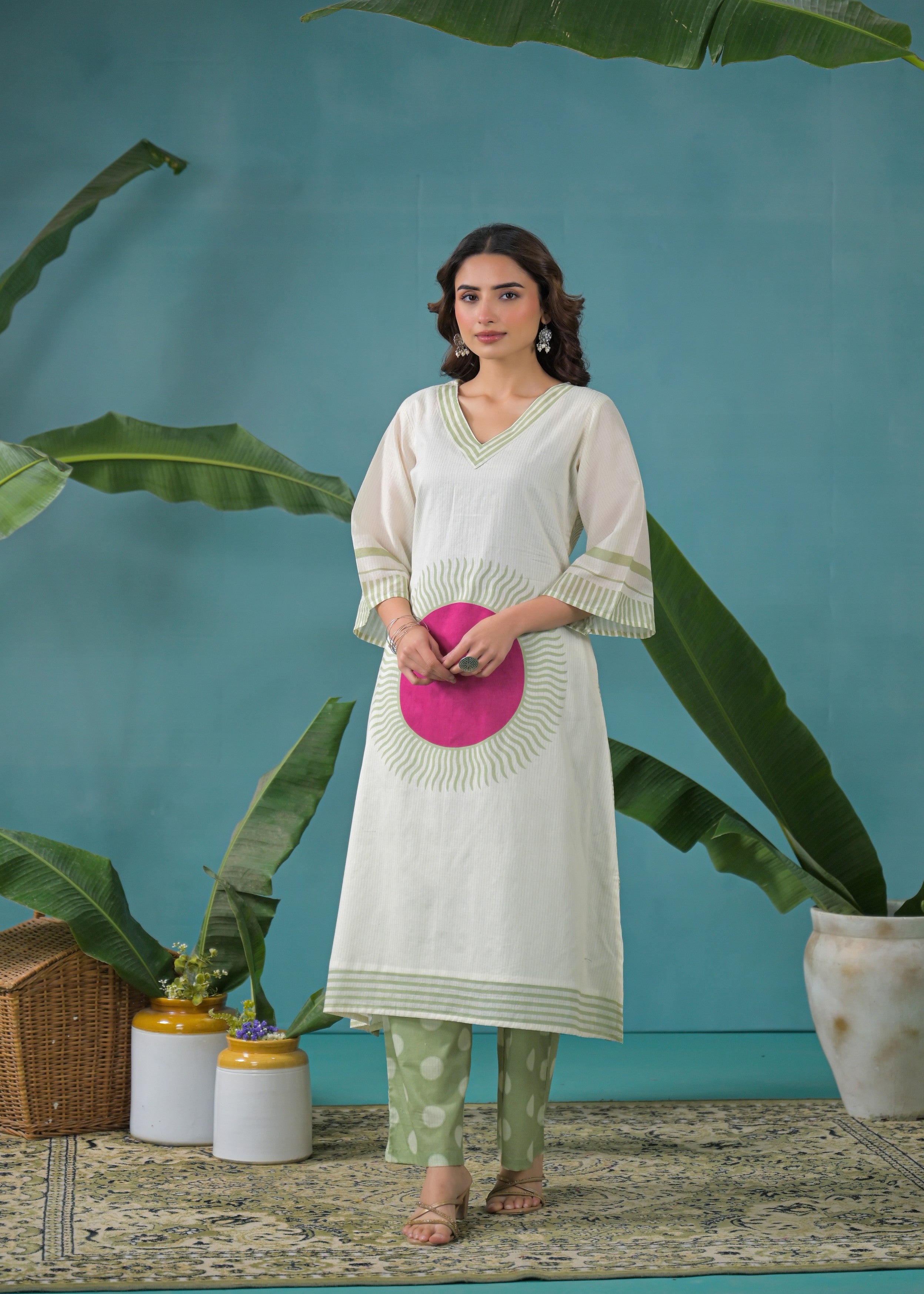 Magenta Sunburst Printed Mul Cotton Kurta Set