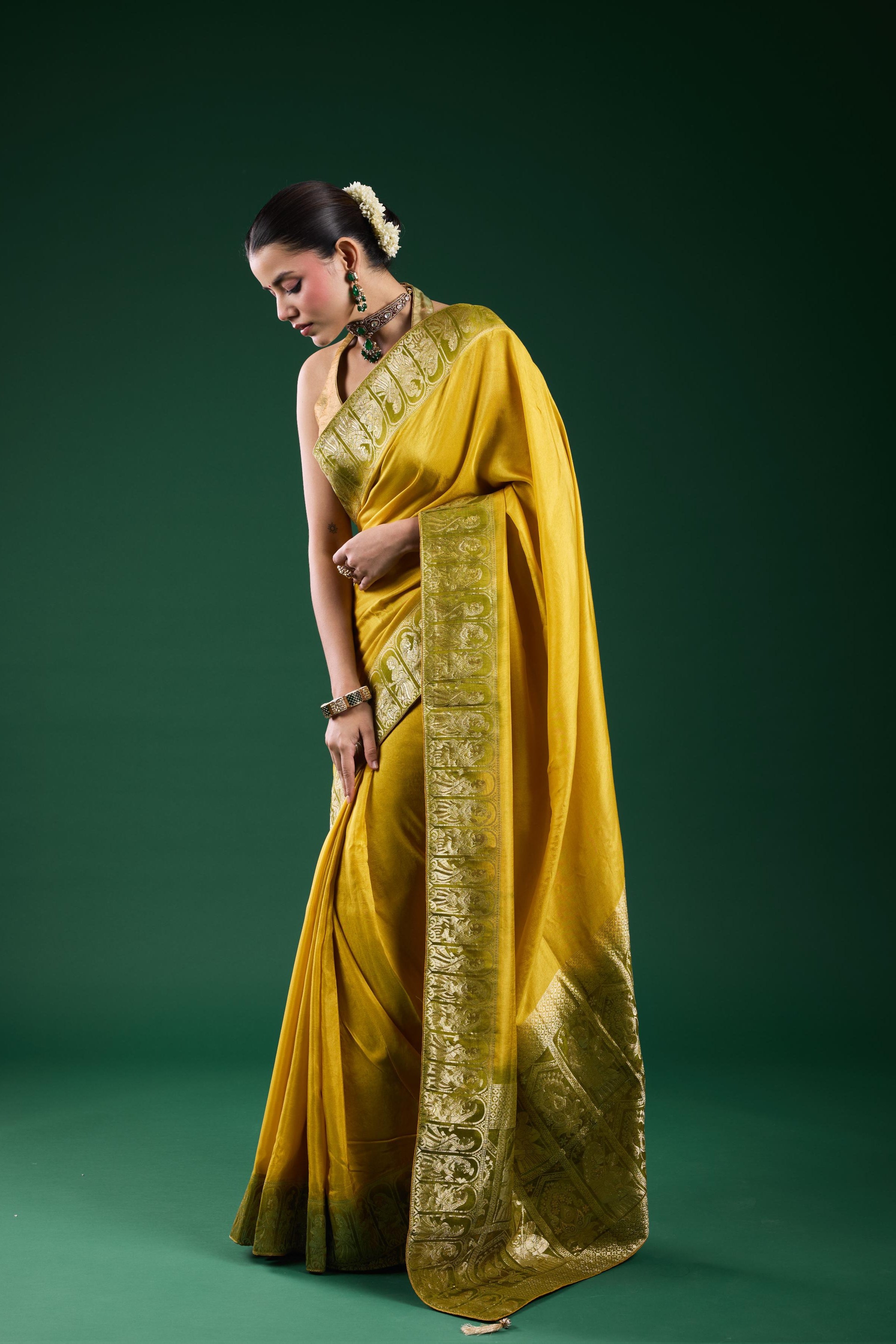 Golden Olive Dola Silk Saree