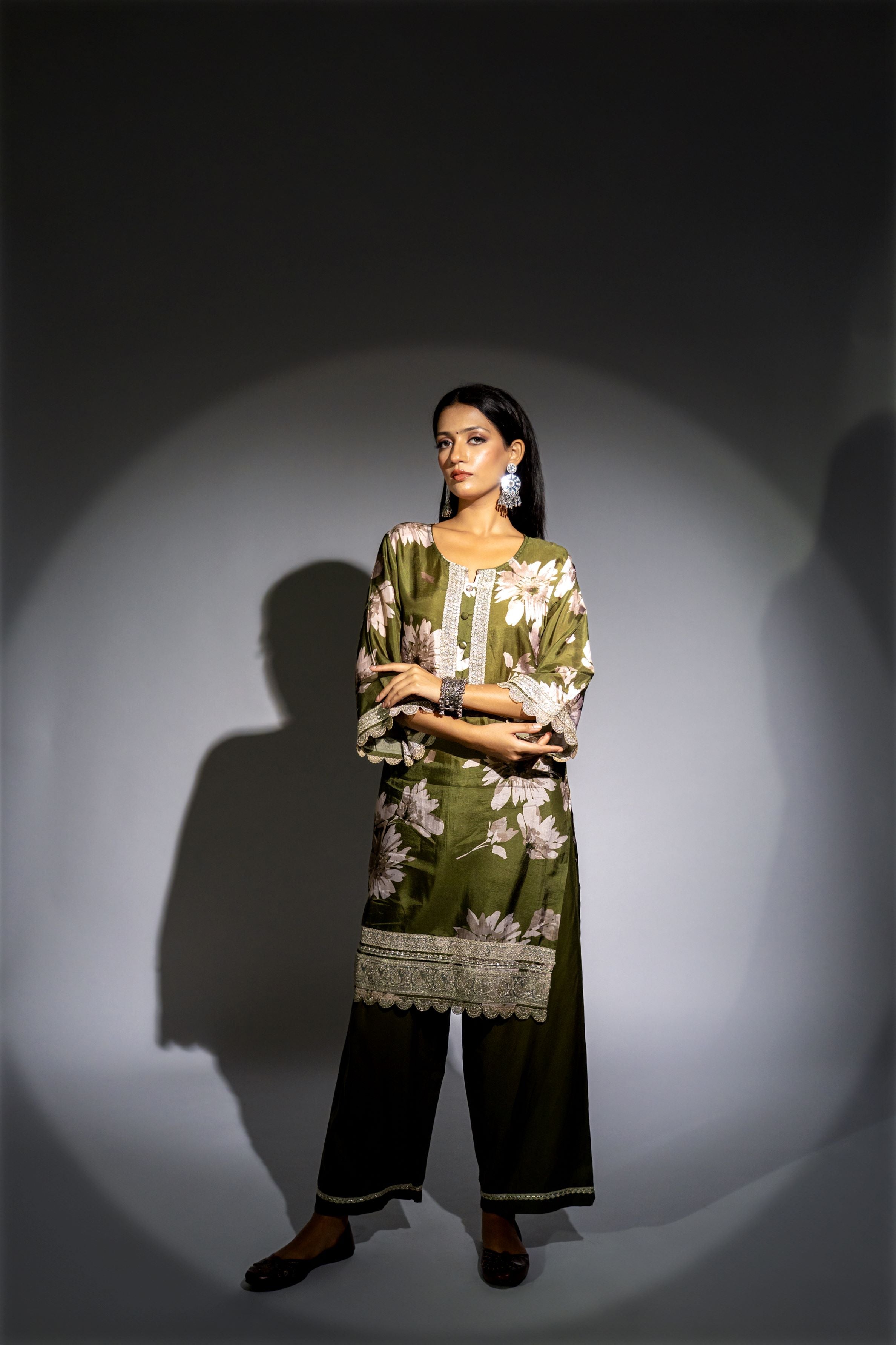 Green Floral Printed Premium Silk Kurta Set