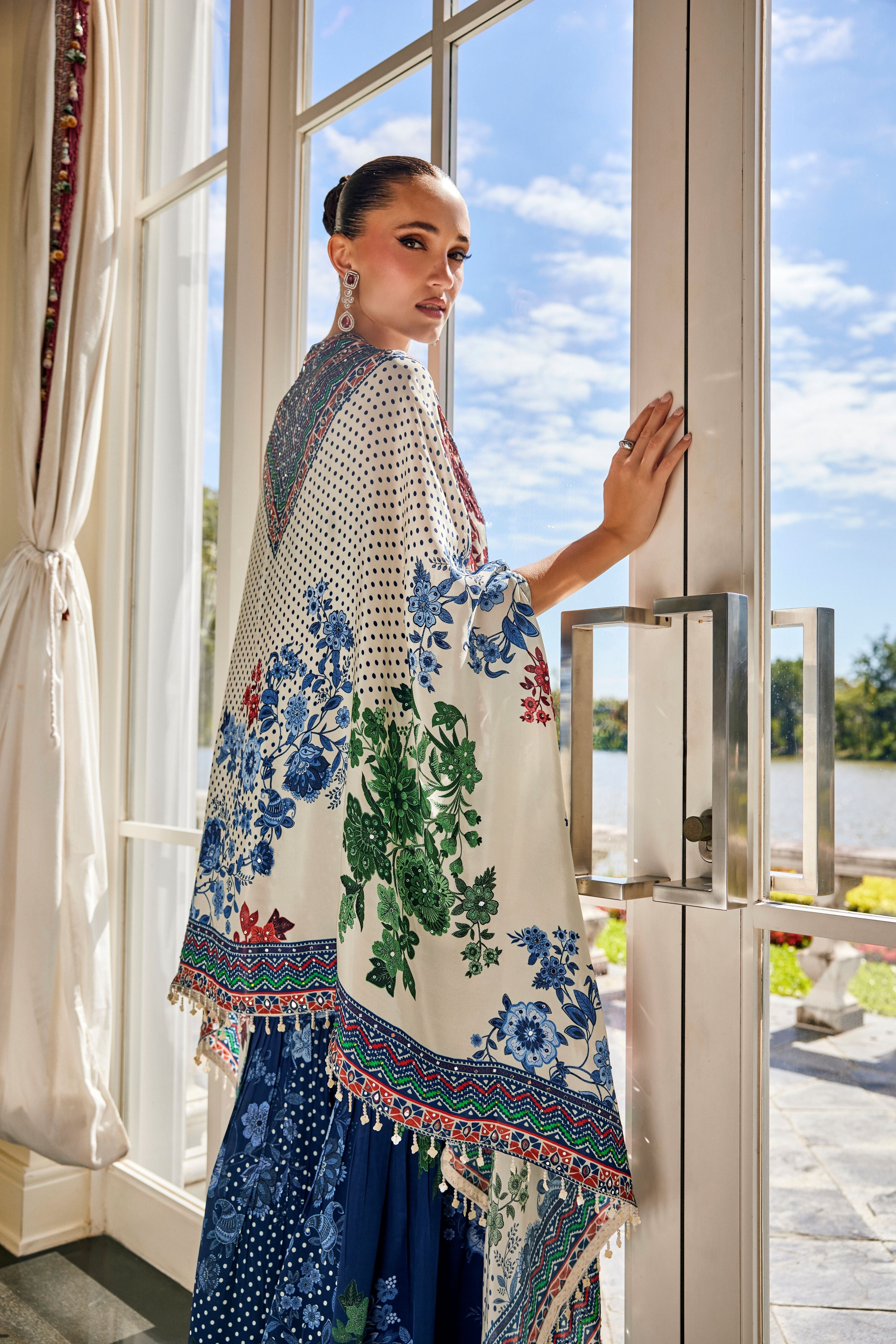 Neel Noor Embellished Muslin Silk Cape Set