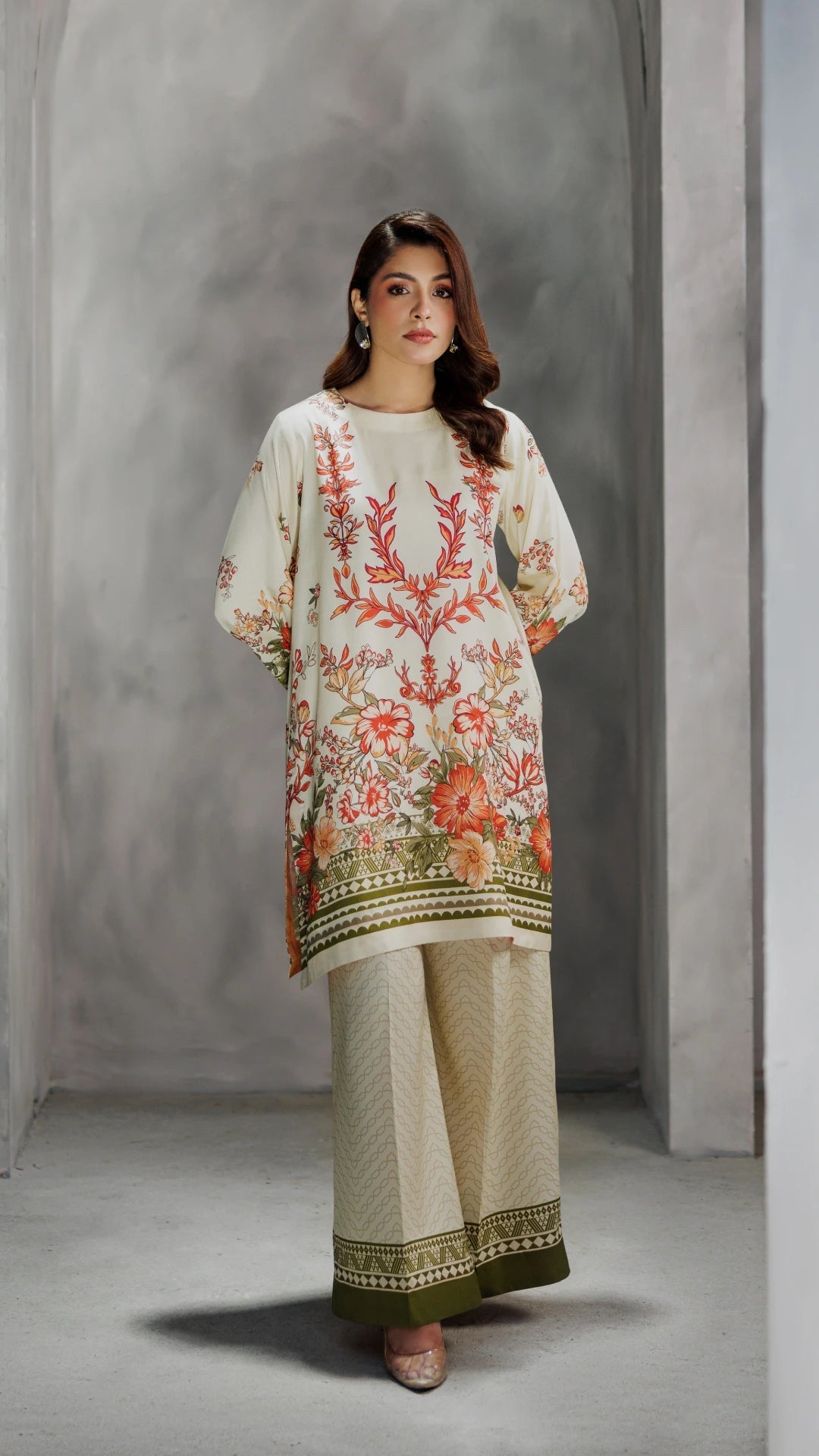 Cream Floret Natural Crepe Co-Ord Set