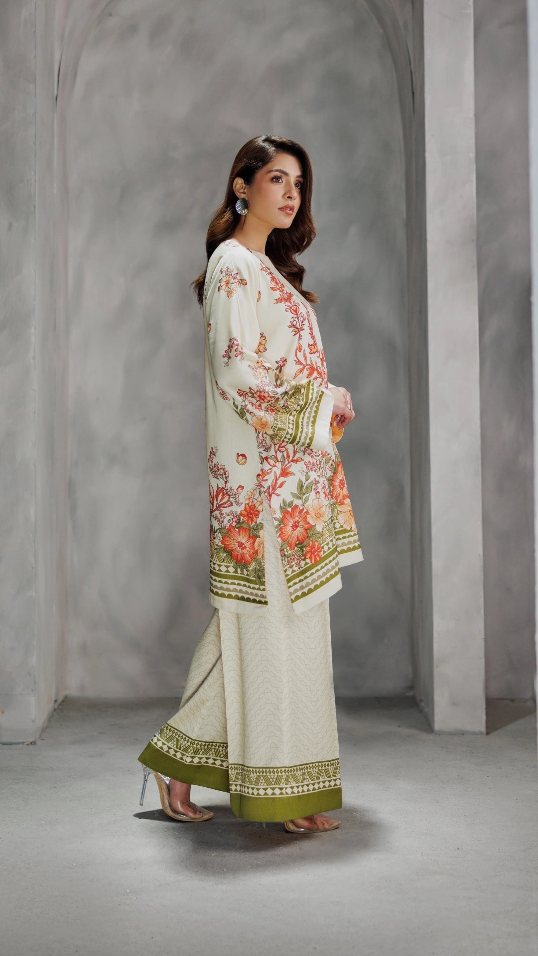 Cream Floret Natural Crepe Co-Ord Set