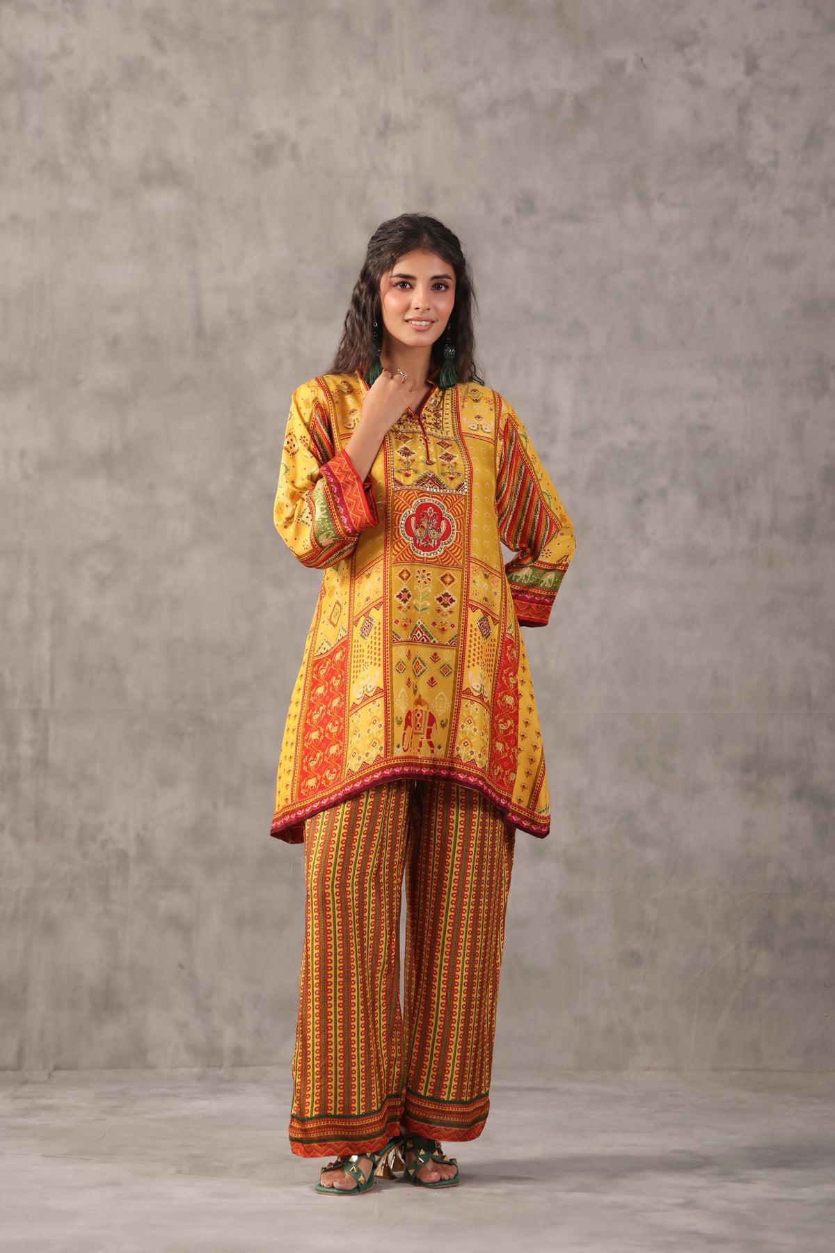 Sunset Printed Dola Silk Kurta Set
