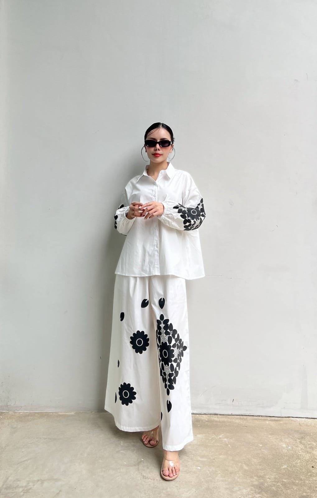 Classic White Minimalist Floral Cotton Co-Ord Set